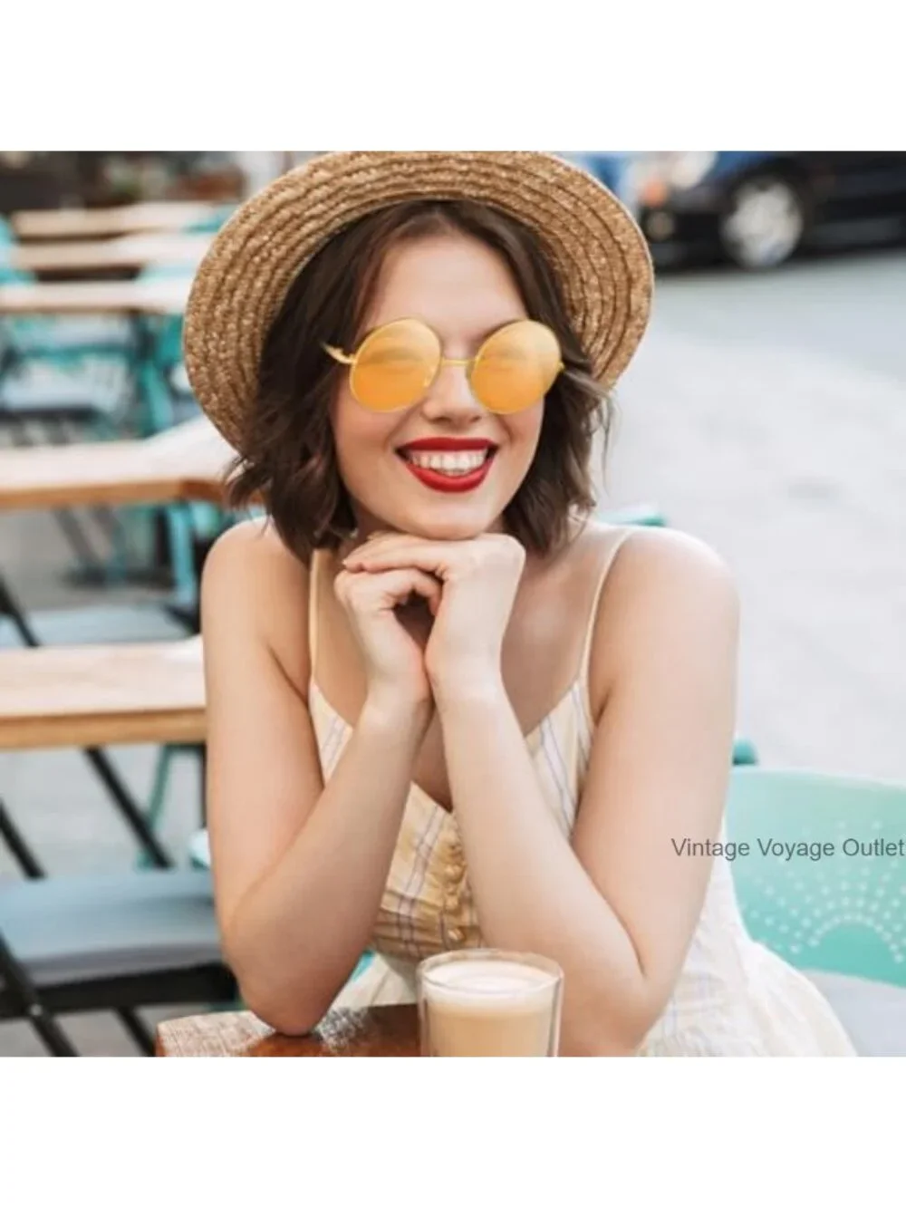 Women's Round Retro Hippie Sunglasses with Glasses Cloth and Bag